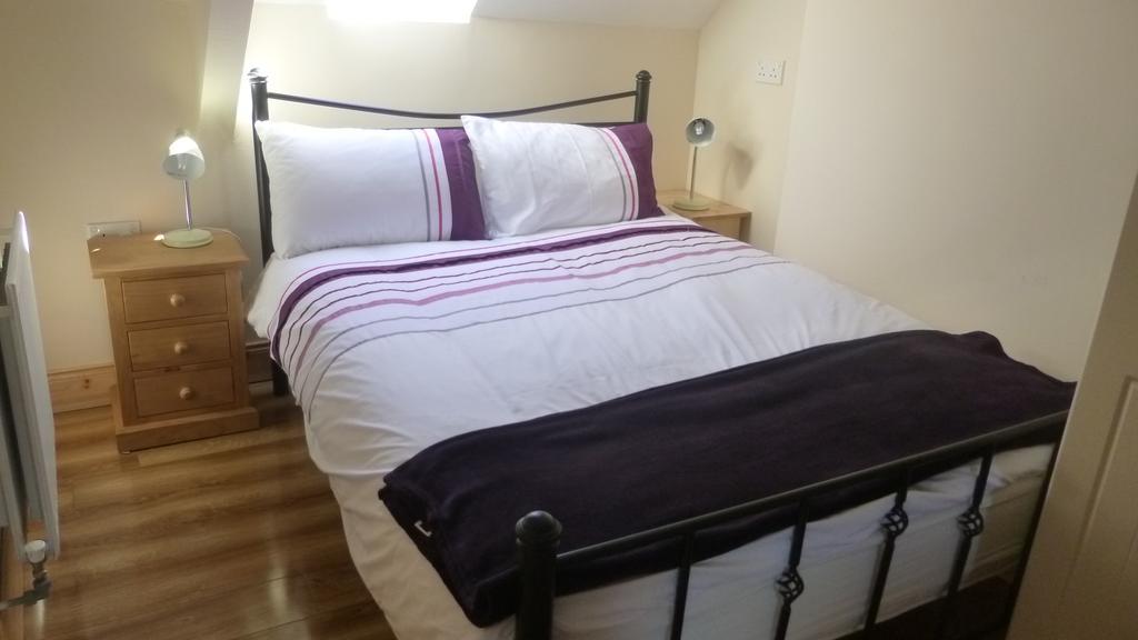 Eyeries Cappa House B&B חדר תמונה